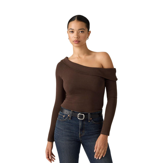 Levi`s  Women T-Shirt
